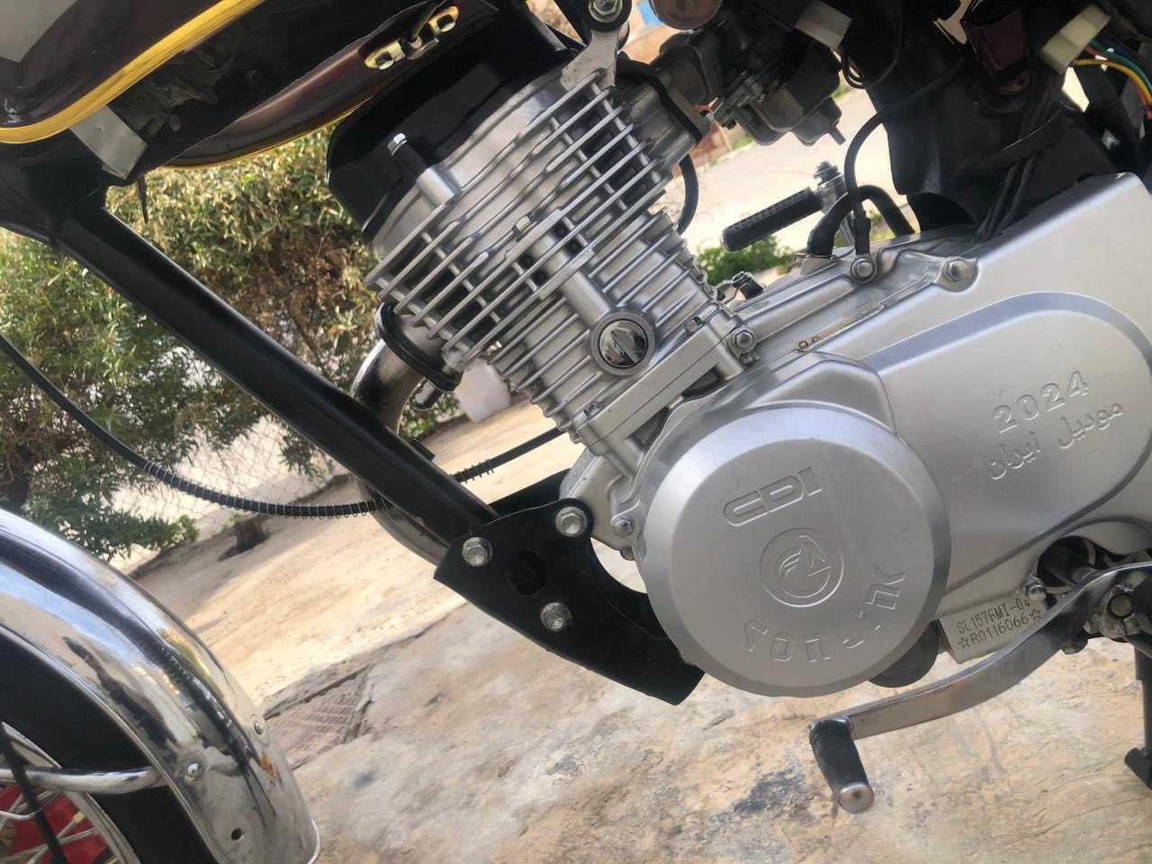 سلام عليكم سونيك 2024 كامل كلشي شغال مابي اي نقص واي عيب تشغل وتطلع نضيف فول تاخذه بشرط السعر 600 الرقم *********** واتساب وبي مجال حك الجيه
