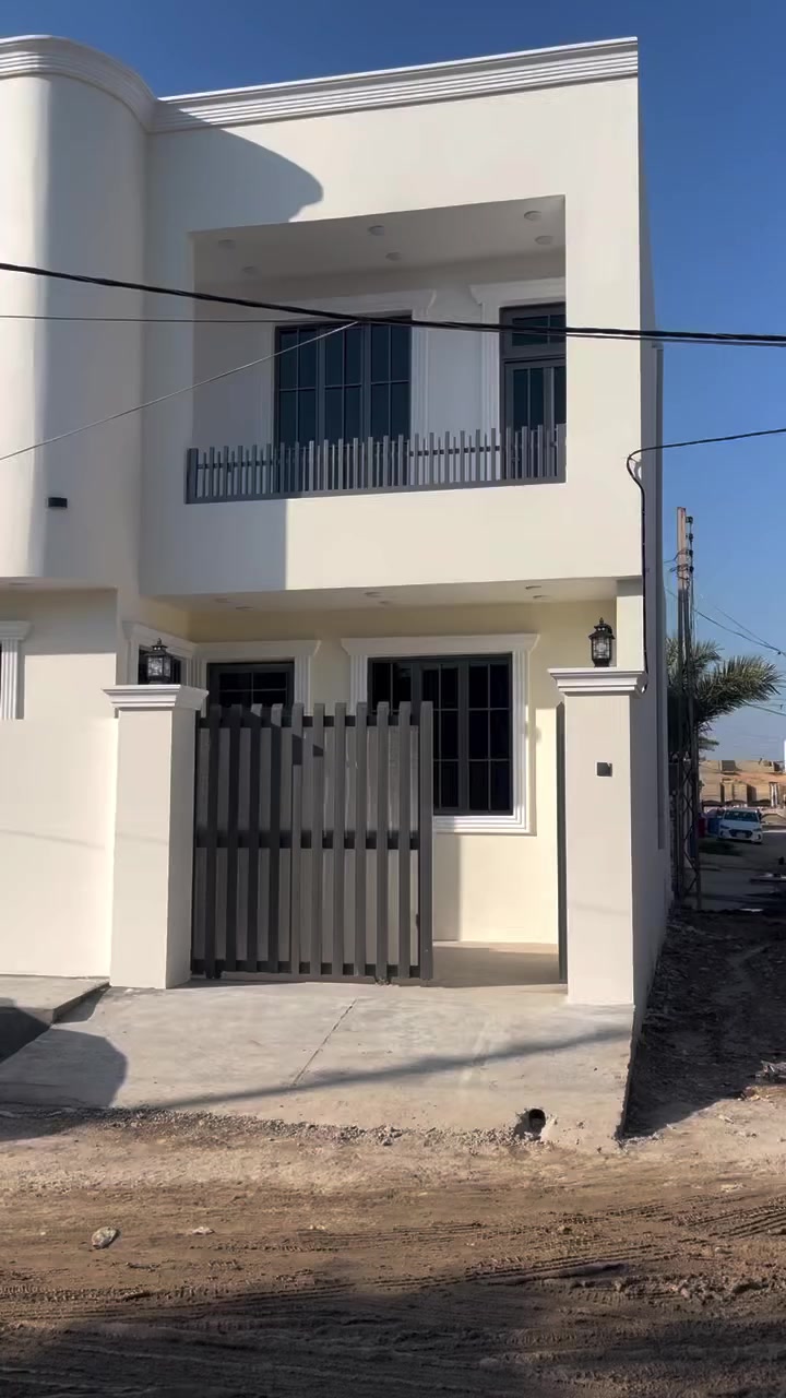 للبيع مشتمل 137 متر واقع حال 150 ركن زيرو
الموقع حي  الجبرية الثانية 
من جهة الجبرية 1 
4غرف شارع 10 
 السعر وباقي التفاصيل 
***********
مكتب العباسي للعقار ركن شارع 2000 حي الشهداء 
اي عقار عندك للبيع   دزلي واتساب او خاص
