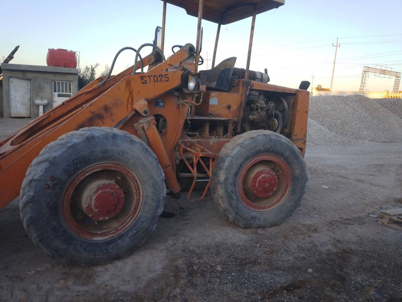 السلام عليكم شفل للبيع سعر 30 ورقه بيها مجال مكان قضاء رفاعي   ***********
