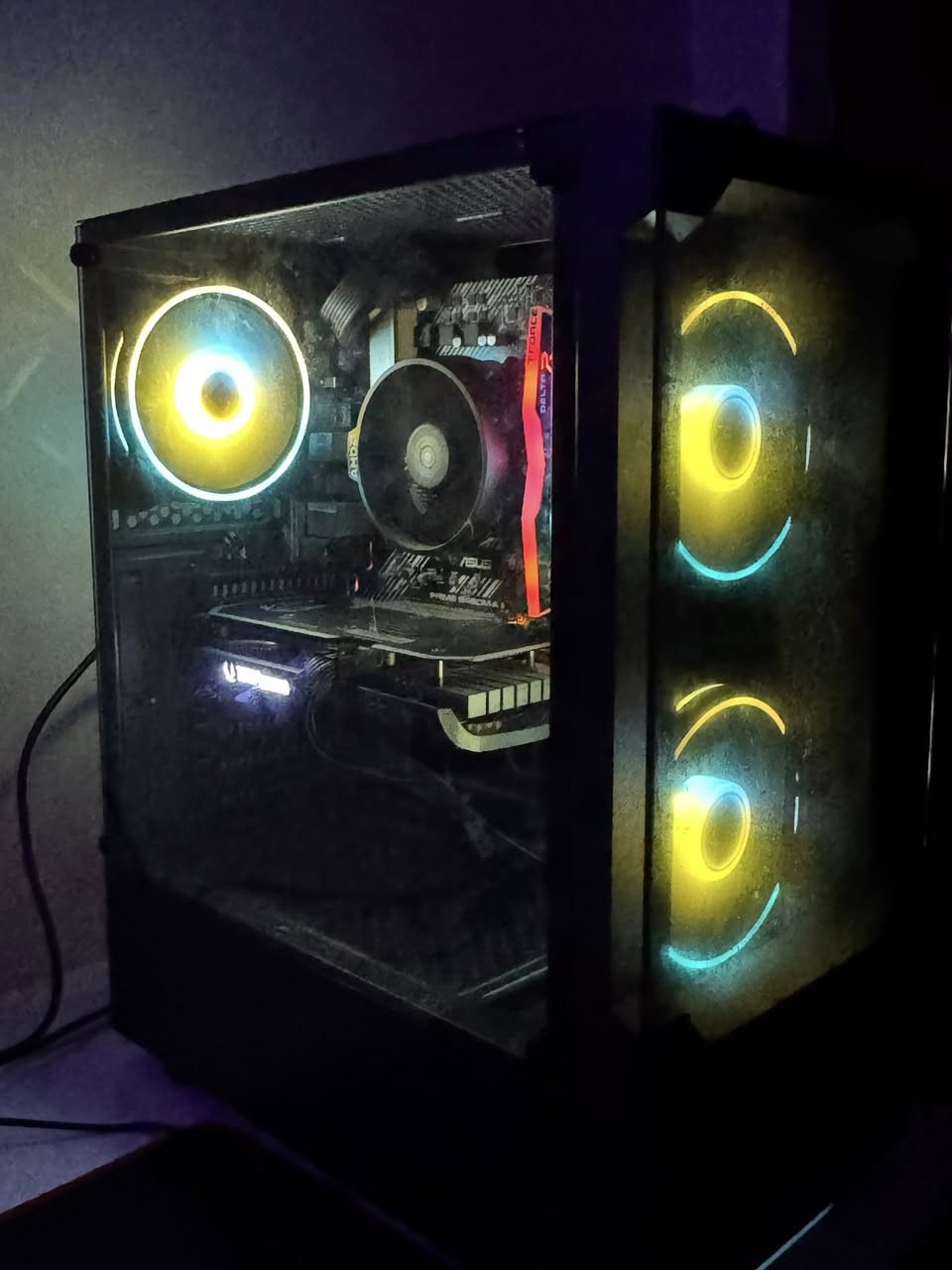 كيس مرتب للبيع المواصفات

R5 5500

NVIDIA GeForce RTX 4060 8G ZOTAC

RAM T FORCE 16G 3600MHZ RGB

SSD 1T

MB B450 GAMING 4 SLOT RAM

CASE MASS 3FAN RGB

POWER SUPPLY 650W
التجميعة نظيفة وحلوة والسعر 990 الف قفل سعر ثابت بدون عملة


**إذا كنت صاحب هذا الإعلان وتريد حذفه لأي سبب، رجاءا أرسل رسالة إلى الدعم الفني**