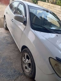النترا • ٢٠١٠ • مقدس