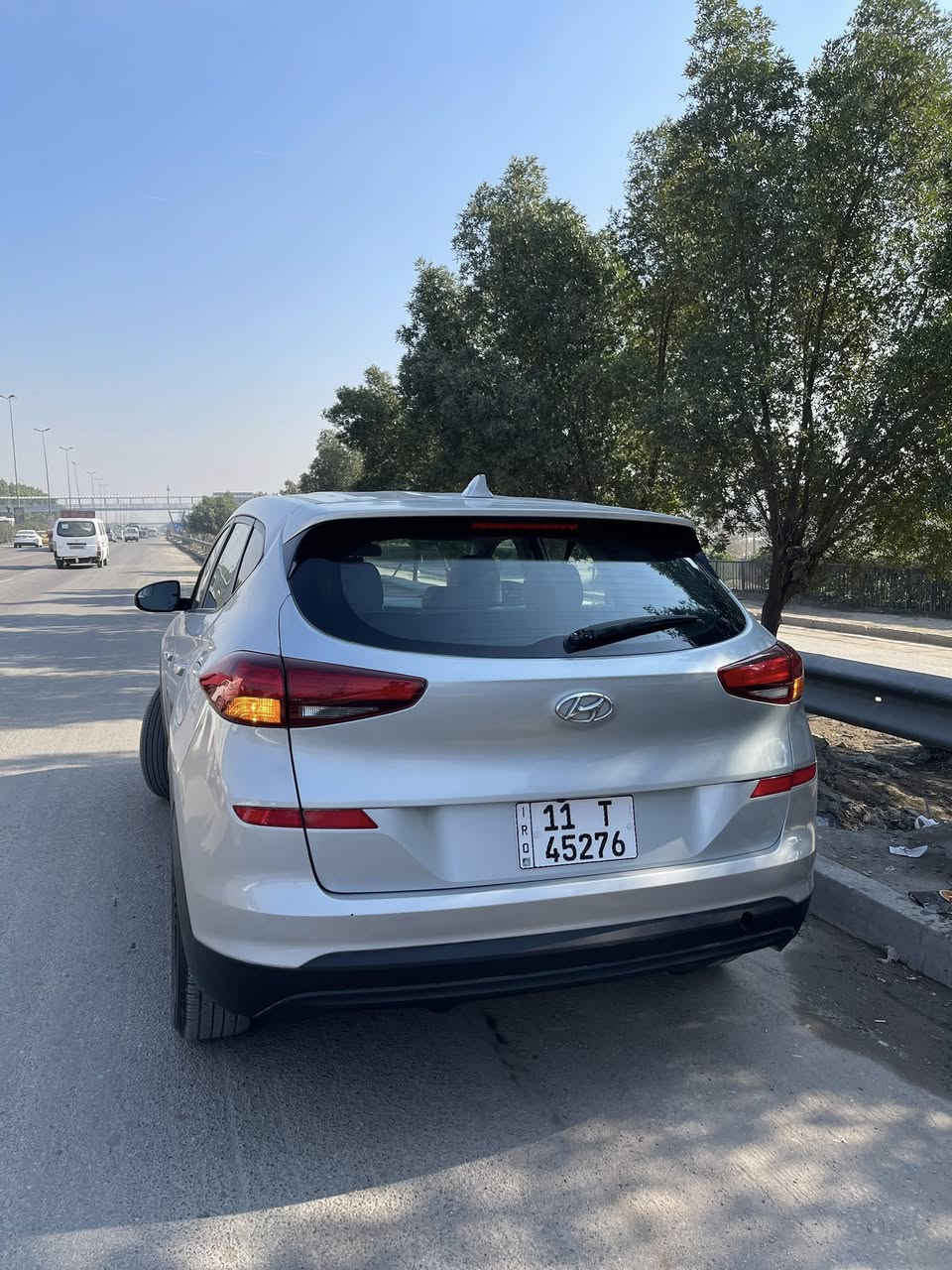 السلام عليكم / من رخصت الادمن🤍🇰🇷
توكسان 2019 رقم بغداد  تحويل مباشر 🤍🇰🇷
حادث امريكا قبق صندوق فقط 
بالعراق انصبغ البنيد اثر شخوط موحادث
صور الحادث مرفقة مع المنشور بدون ايرباك 
مكينه مامفتوحه كير مكفول 
المواصفات : شاشة كبيرة / كامرة دوارة / رادار اوتو بريك / رادار تعديل مسار / هندبريك دكمة / مود درايف / اوتو هولد / / كروس سرعة / تحكم ستيرن / مانع انزلاق / بلوتوث / اواكس / USB
السعر 150 مكاني بغداد 
***********
