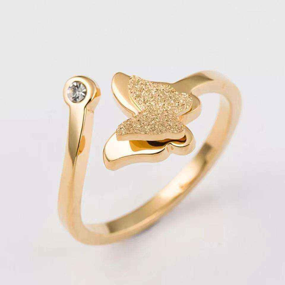 🦋 سيت الفراشة 🦋

سيت متكون من قلادة + محبس + تراچي 🦋

🌟كوالتي ممتاز أصلي ✔️
🌟طلاء ثابت بجودة عالية 💯
🌟غير قابل للصدأ ✔️ 
🌟مصمم بلمسة جاذبية 😍 
🌟تألقي بسحر جاذبية التصميم المميز 💕
🌟متوفر باللون الذهبي 

🚘يوجد خدمة توصيل لجميع محافظات العراق ٤ الاف🚘 النجف, العراق


**إذا كنت صاحب هذا الإعلان وتريد حذفه لأي سبب، رجاءا أرسل رسالة إلى الدعم الفني**