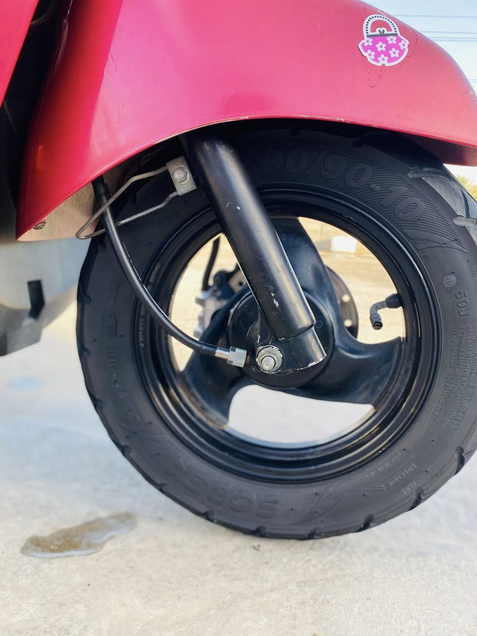 ماكس بوليس مكفوله مكينه وكفر ختم واحد صارلها شهرين نازله من الرمبه مكاني بغداد الشراي يتصل ***********
