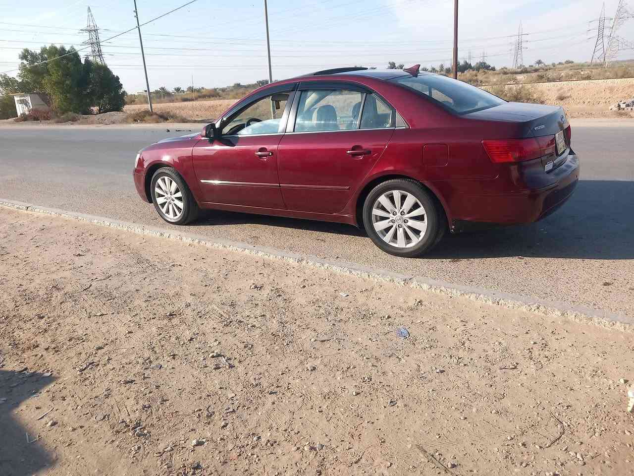 سوناتا وارد أمريكي كلين بدون حادث سياره جديده معروضه ١٣٨ وبيهه مجال للاستفسار ***********
