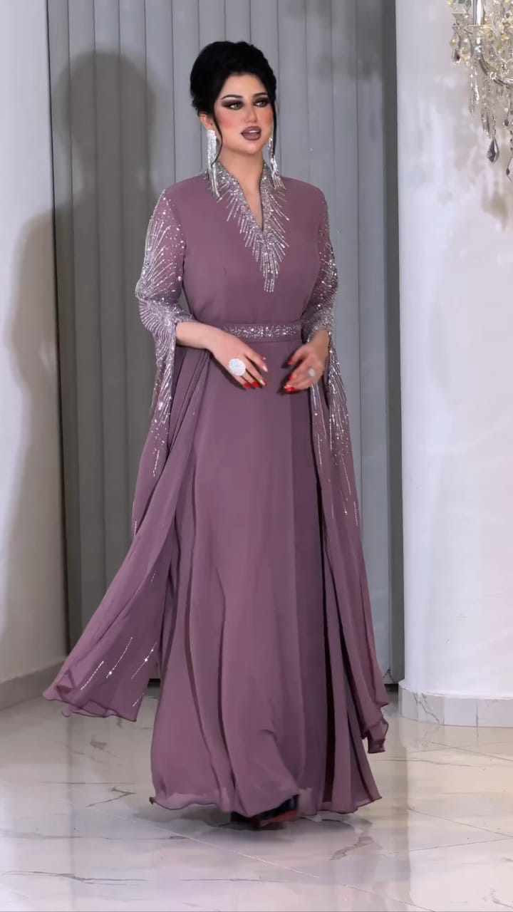 السلام عليكم فستاني جديد اخذتي اوت البارحه بس علمود الشرفة الشرعية لبستة نص ساعة قياس 40 لارج اخذته ب75 ابيعه ب50 مكاني بغداد ...لون احمر


**إذا كنت صاحب هذا الإعلان وتريد حذفه لأي سبب، رجاءا أرسل رسالة إلى الدعم الفني**