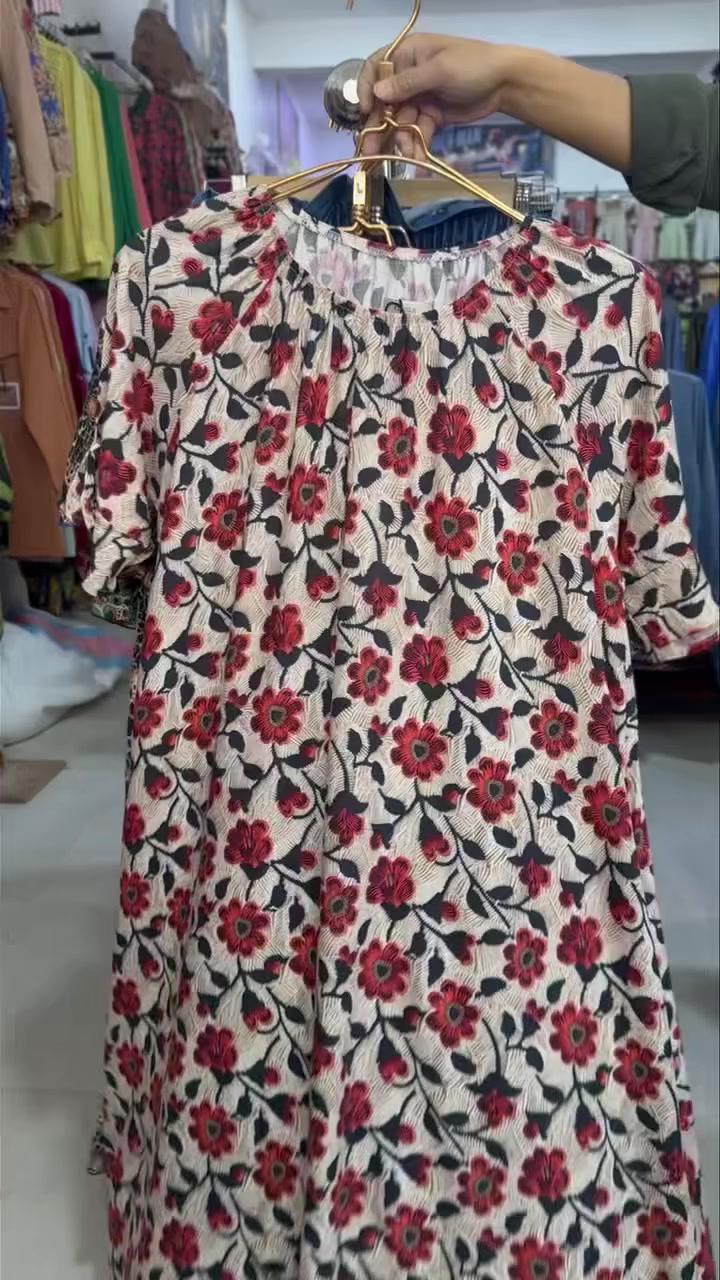 ترند يمنا فقط 
العنوان 
حلة حي الامام قرب صيدلية حي الامام


**إذا كنت صاحب هذا الإعلان وتريد حذفه لأي سبب، رجاءا أرسل رسالة إلى الدعم الفني**