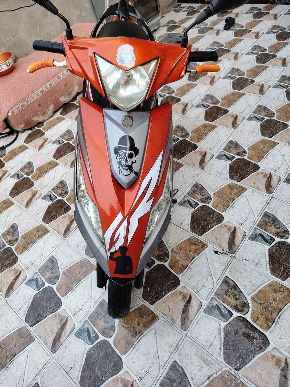 للبيع سايم نحله محرك ١٢٥ سعر ٦٥٠
***********
