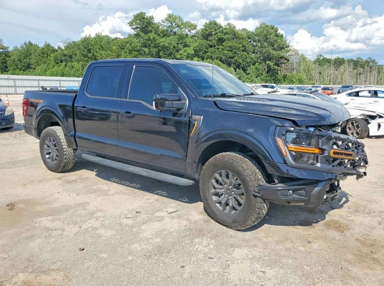 2025 Ford F-150, Tremor
3.5L
6cyl
km24
***********
39500$
1FTFW4L8XSFA36764
