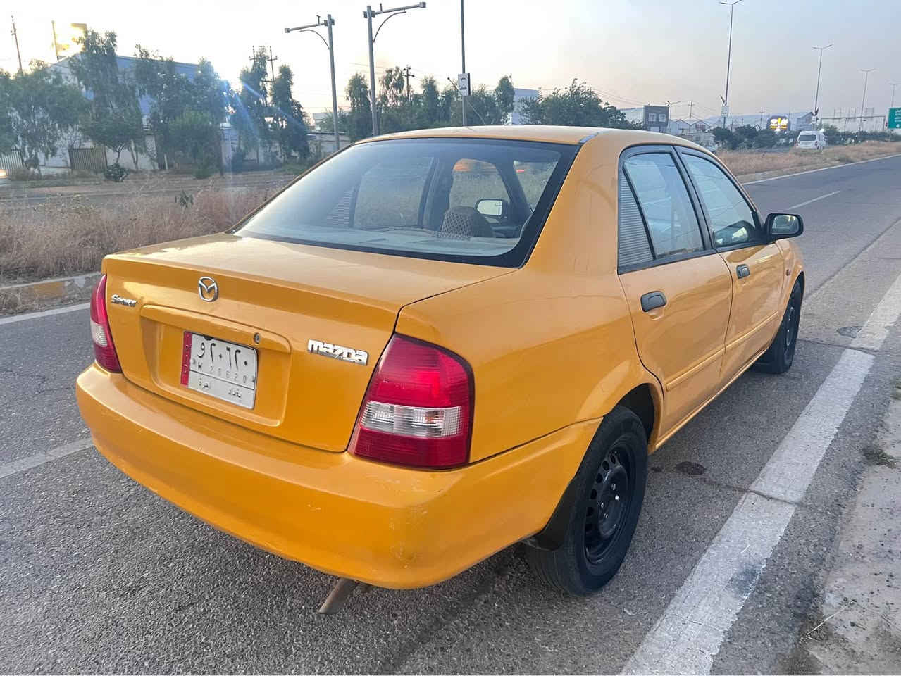 سياره مازدا موديل 2001 رقم بغداد منتهي  بسمي شرط تحويل وكاله بيها دفتر بانزين سياره مكفوله من دعاميه للدعاميه بدون ضربه  تبريد كامل ناقص غاز كهربئياته كله شغال تيراته جديد ويلكروم صدر زين  باتري جديد  كهربئياته كله شغال نقابه مصفرة كير محرك بشرط سياره حلوة نضيفة مال شغل سعره(33$)بي مجال للطيبين للعلم مأجاوب تعليقات الي شاراي خابرني ***********
***********
مكان سياره كركوك . كركوك, العراق
