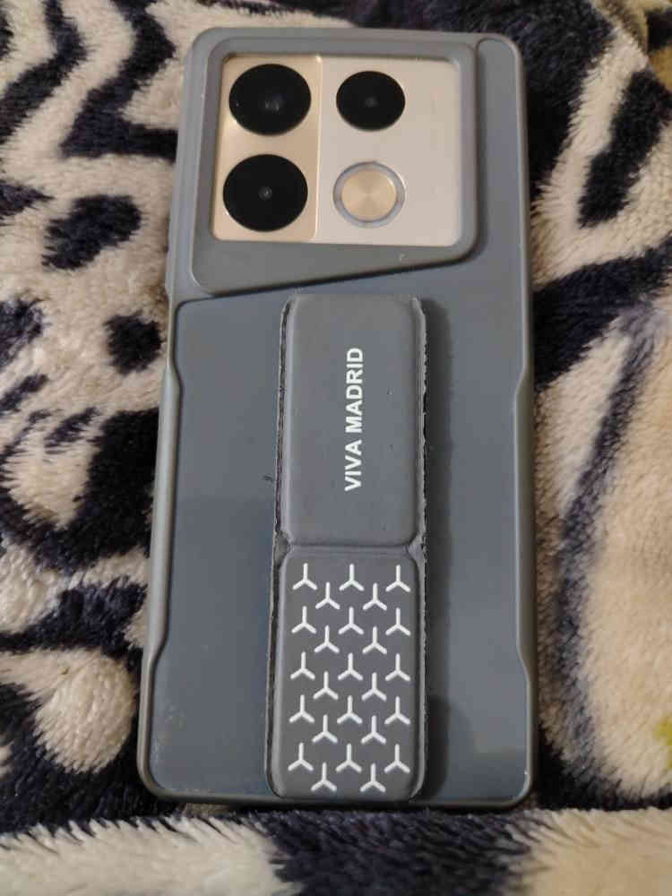 مكان  نجف حي العسكري مدارس  *********** النجف, العراق
