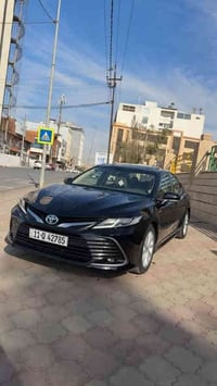 كامري ٢٠٢٣  ماشيه ١٤ الف كيلو ￼وكاله عبد الطيف جميل  السياره مغلفه ppf...