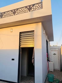 ٢٠٠م • شارع قنبر • غرفتين