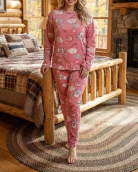 تراك نسائي فرو خفيف  القياسات فري سايز سعر 6.000 يوجد توصيل لجميع المح...