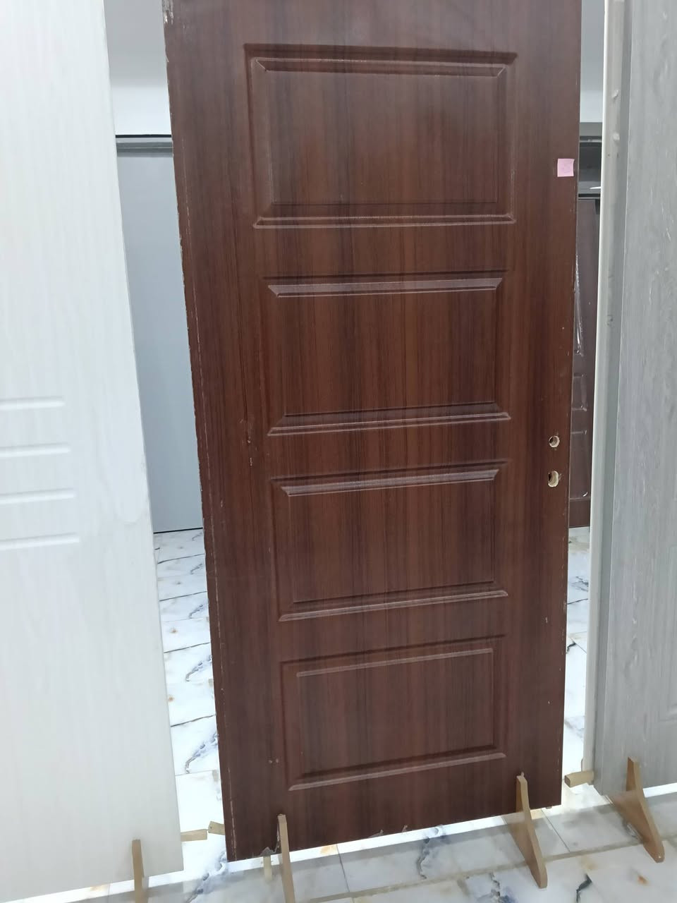 ابواب عراقي 100*245 ب 260 الف مع التنصيب والنقل داخل النجف مجانا 100*210 ب 215 الف وباقي القياسات متوفرة 🌀ضمان الباب 5 سنوات 🙏ضمان التنصيب والاكسسوارات 10 سنوات (الكيلون تركي درجة اولى)
                          ***********📞📞
         يمكنكم زيارتنا في معرض باب الكائن في 🕌 
النجف بداية شارع سلام غري مقابل بوابة مدينة الألعاب 💐
