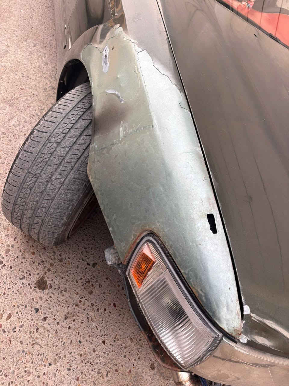 السلام عليكم للبيع كرسته موديل 1998 رقم بغداد دولي مكفوله من الكص ونقل جثه سياره بلاديه والتعديل الي عليهة شوفت عينكم الي يعرف قيمتهة يتصل وفهمة التفاصيل مكاني بغداد الزعفرانية ***********
