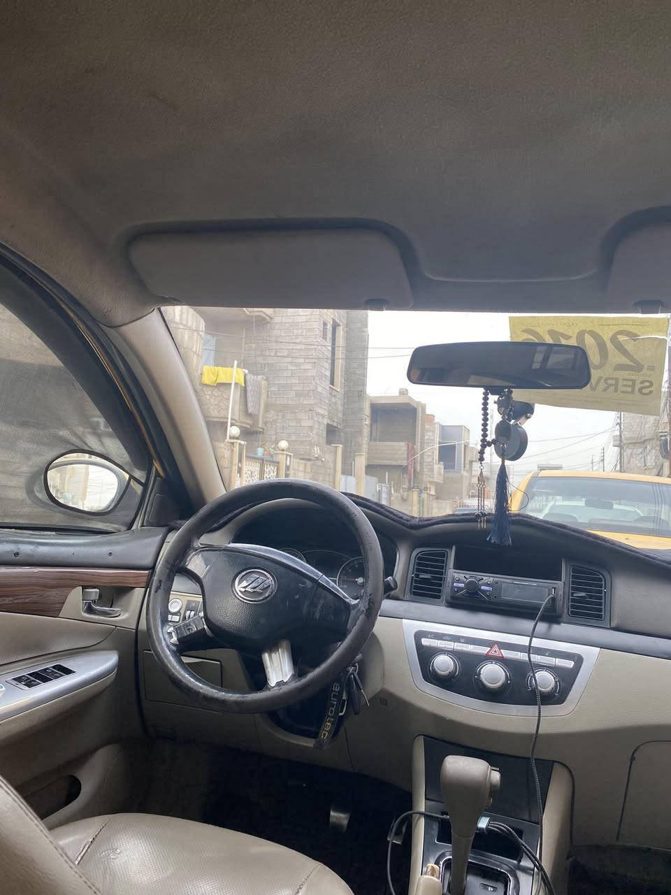 اليڤان 620
محور مكينه وكير يارس 

محرك معمر جديد 

داخل نضيف 

حداديه جديده 

مصبوغه جماليه 

سنويه ٢٨ 

عليها هيئه مال سنه

وغرمه ١٠٠الف تنزل من سعرها

السعر ٤٥ وبيها مجال 

كابون بانزين الكتروني
التواصل على رقم 
***********
