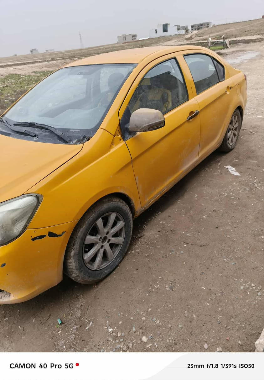 السلام عليكم كريت وول تكسي سياره صخمها تعبان وبيها نواقص محرك شرط والباقي كدام العين سعرها ٢٣ ورقه
***********
***********
