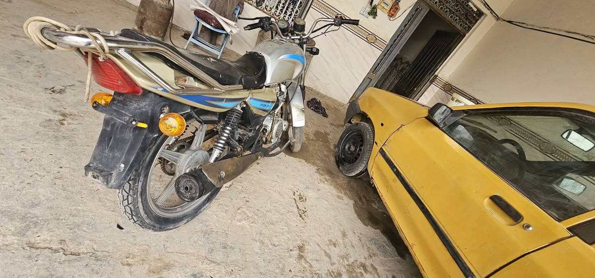 سلام عليكم دراجه دايون عضم 2022 كلك كهرباياته كله شغاله سعر 300وبيه مجال مكاني النجف الحيدريه ***********
