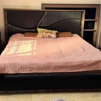 غرفة نوم كاملة • ٧ قطع • سرير نفرين