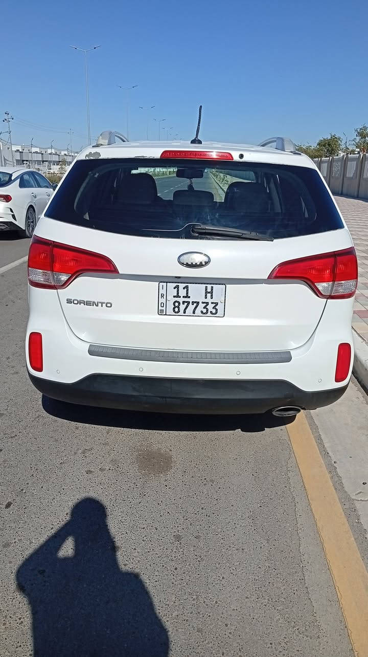 سلام عليكم سورنتو 2014 وارد امريكي مكينا سته سلندر 6 كير ومكينا ما مفتوحات  مصفات معروفه تحكمات سترن تفه بلكشنات برد خلفيه اشاره بل مري موصفات بيه هواي ماشييه 122رقم بغداد مشروع وطني ابسمي سياره تحويل ثانيوم مكان سياره كربلاء امن داخلي سعر 165وبيه مجال ***********
