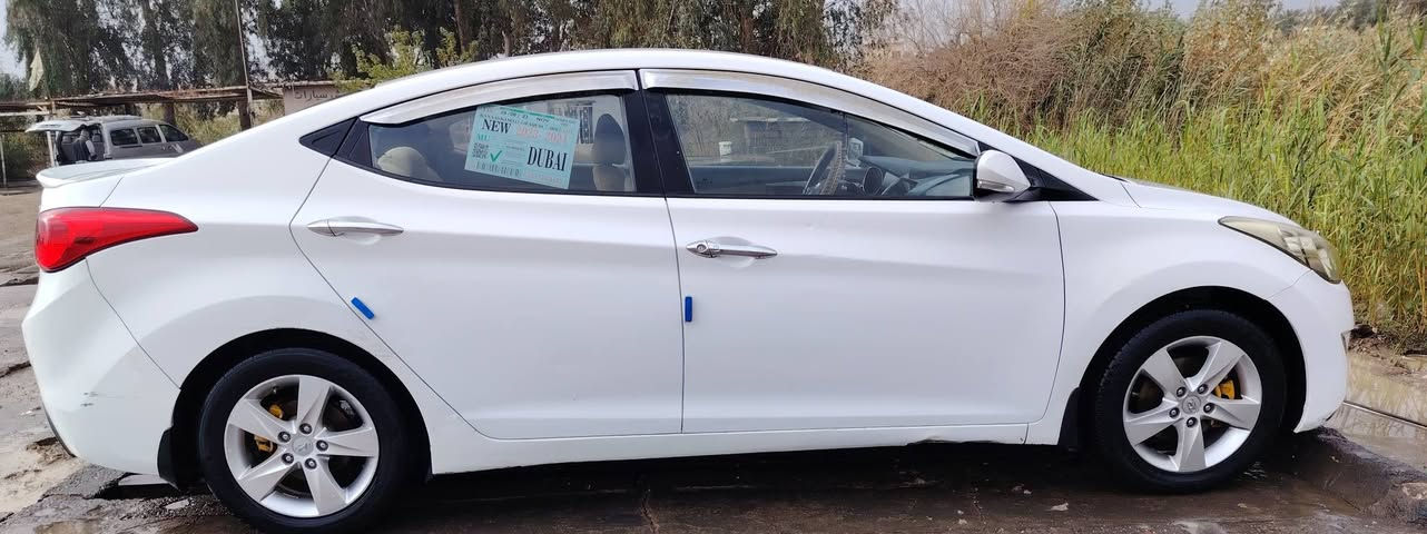 هونداي النترا 2013 وراد خليجي بيها جاملغ  فقط مكفوله من الصبغ والتبديل والفتح بيه مكانات بارد بسيطات رقم بغداد تحويل ثاني يوم مواصفات عادي تحكم ستيرن شاشه كامره خلفيه سياره جاهزه كير محرك حداديه تخم تاير السعر 115 بيه مجال مكان السياره ديالى المقداديه للاتصال ***********
