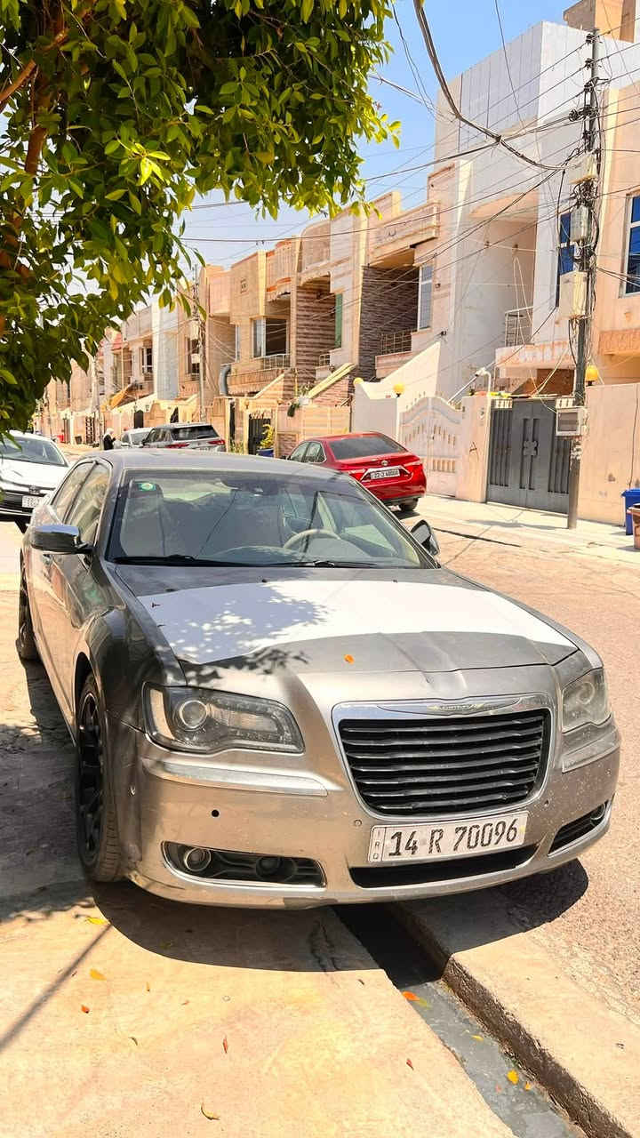 اوباما 2011 فول مواصفات رقم بصره جديد هيمي جاهزه وكامله بدون اي نقص فول مواصفات cبرده خلفيه داخل عسلي كشنات جدي تبريد تدفئه ثلاجه ستيرن كهربائي مري قلاب للبگ رادار جانبي نقطعه مياء اشاير بالمري حساس خلفي حاساس امامي رادار امامي شكاشه كامره يدات نيكل بانوراما السعر 135 بيهه صبغ 3 قطع للستفسار ***********
