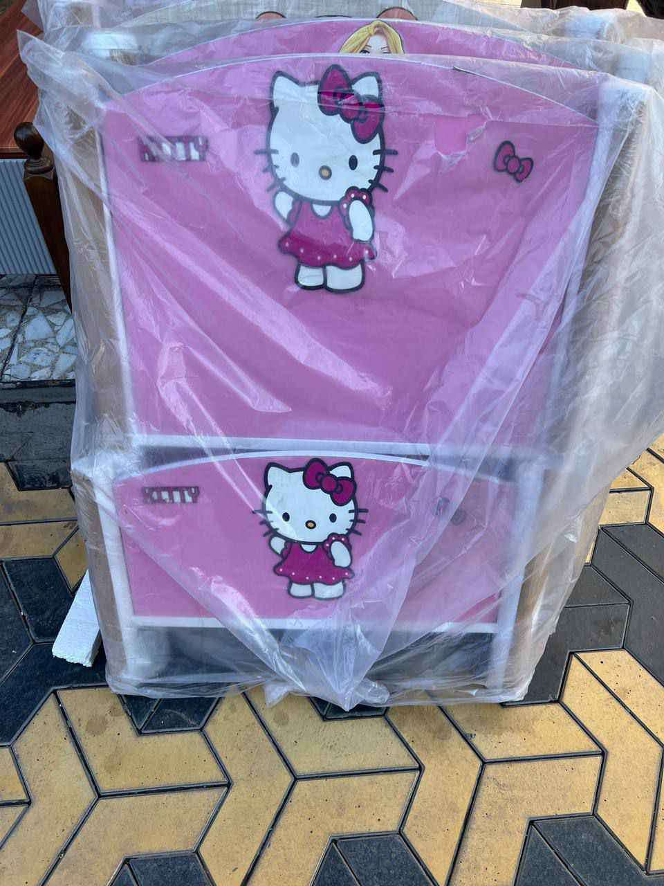 سرير ايراني طفل 70*150
السعر 80 الف بغداد, العراق


**إذا كنت صاحب هذا الإعلان وتريد حذفه لأي سبب، رجاءا أرسل رسالة إلى الدعم الفني**