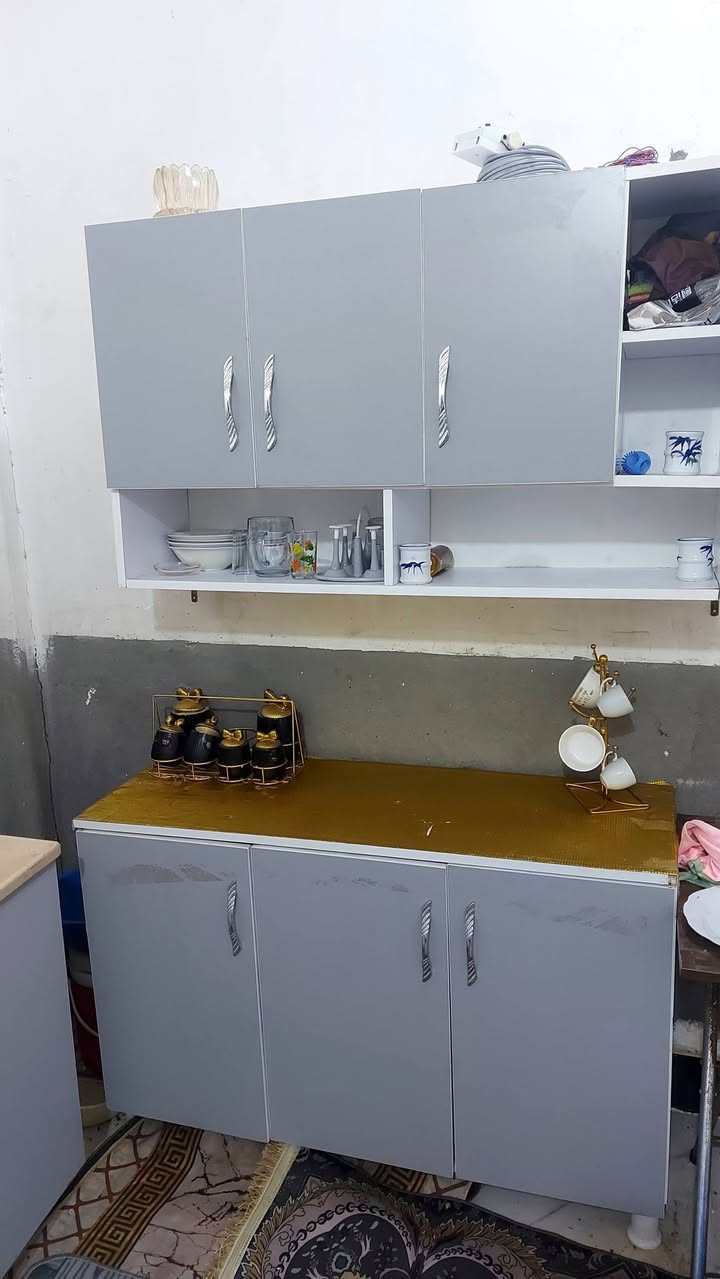 سلام عليكم كاونتر للبيع كامل مع الملحق والسنكي مالته جديد بعده
مستعمل قليل للتواصل والاستفسار ابو احمد ***********
