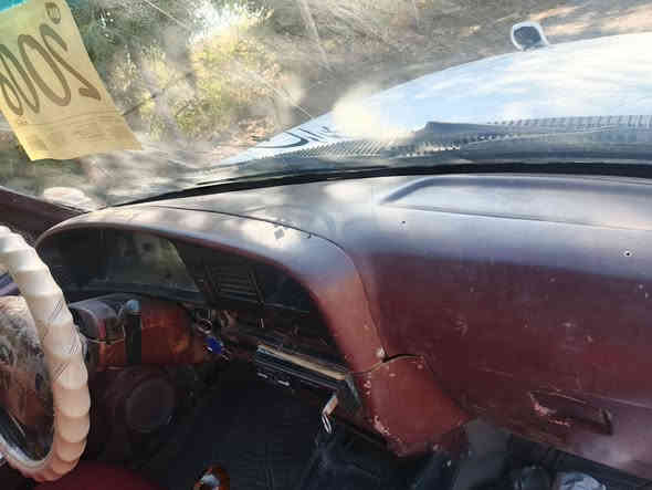 دێر مۆدیل 2008 سەێارەیەکی زۆر پاکە بێ تەقەو ڕەقەیە تایەی تازەیە جام کارەبایە هەموگیانی ئیش ئەکات هی ماڵی خۆمە گێڕومەکینەی زۆر پاکە  سەیارەکە سەنەویە  بەشەرتی ئەوەئەی فڕۆشم ماڵی کەس نەبێتو پارەی کەسی تیانەبێت سعری زۆر هەرزانە 18گەڵا ژمارەی تەلەفون ***********
***********
