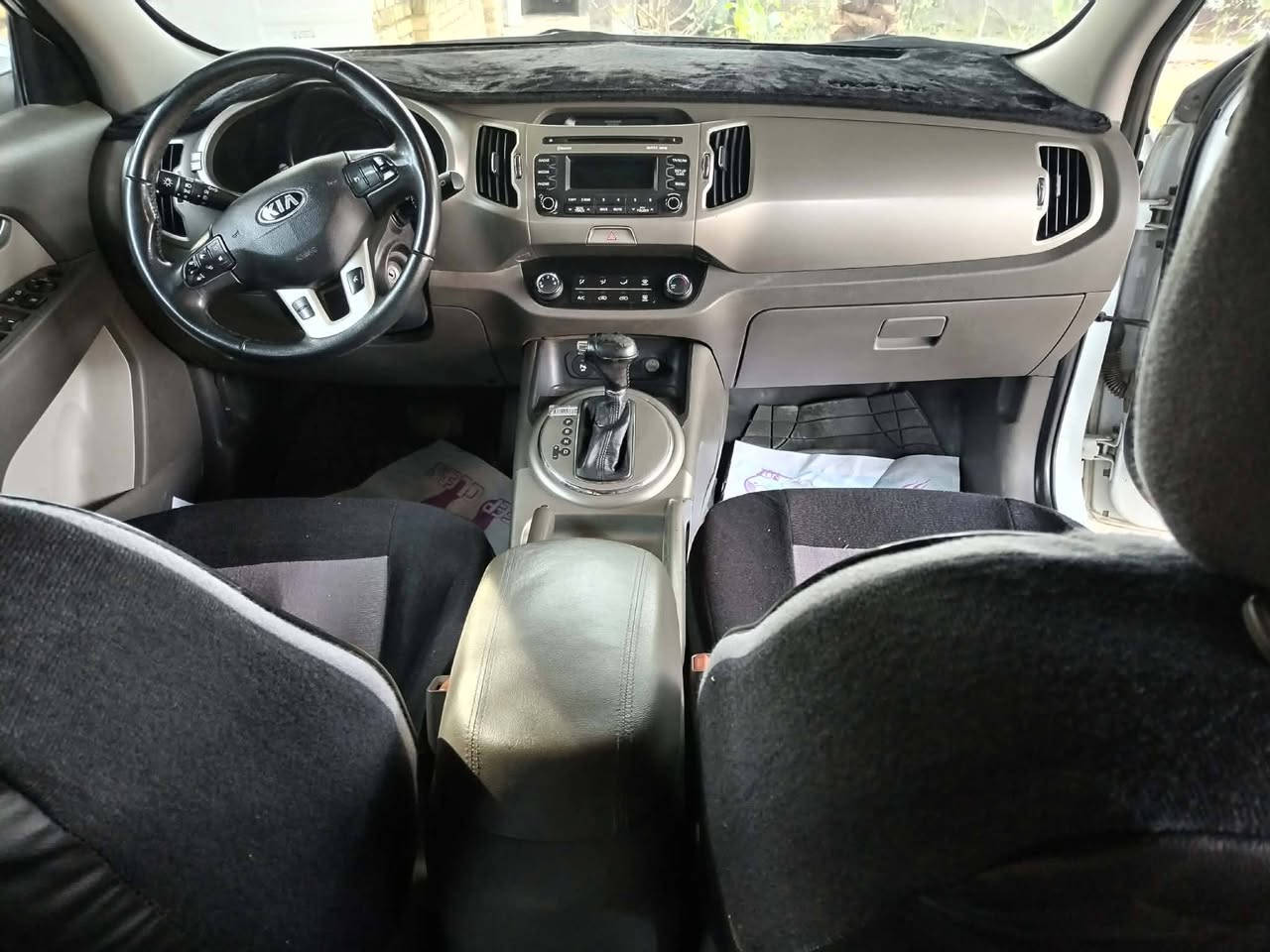 سبورتج ٢٠١٦ خليجي محرك ٢٠٠٠  لا تبخير ولا تنقيص كفاله عامه فقط بارد بين البابين جهة العبري موضح بالسونار سياره خير من الله مواصفات معروفه  السعر ١٥٨ وبيه مجال  رقم بغداد الدولي بأسمي بابل القاسم ***********
