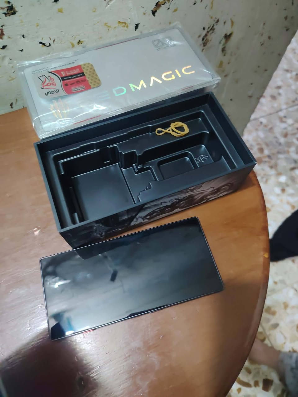 السلام عليكم جهاز ريد ماجيك 8برو الذاكرة 256 نضافه 100/100 +مروحة داخلية واغراضة بس كيبل شاحنتة وكفر وكارتونة السعر 550 مكاني الزعفرانية لايوجد توصيل رقم الهاتف ***********
