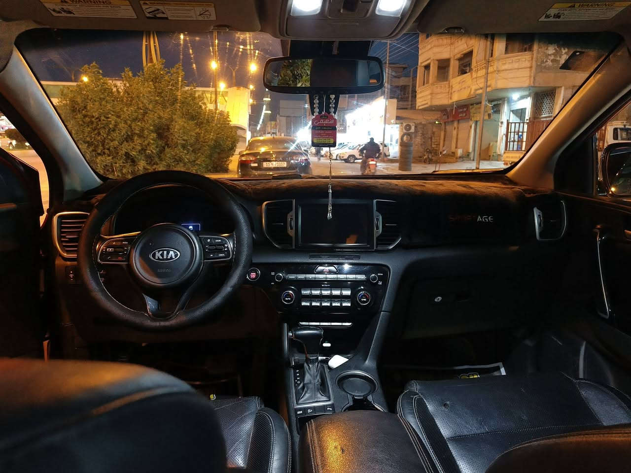 سلام عليكم سبورتج للبيع 2018 وارد امريكي جي تي لاين فول مواصفات صبغ جاملغ او بنيد بدون دواخل 
السعر 165 بيه مجال مكان السياره الفلوجه ‏‪
‏‪***********‬‏ اتصل تدلل
