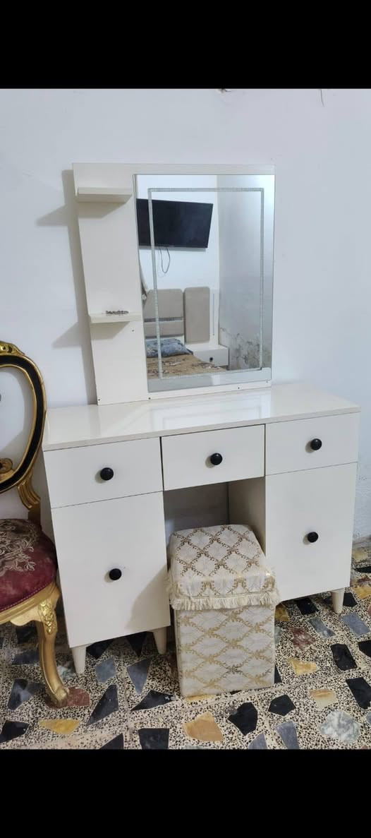 مجموعة اغراض للبيع اسعار مناسبة المكان بغداد لايوجد توصيل


**إذا كنت صاحب هذا الإعلان وتريد حذفه لأي سبب، رجاءا أرسل رسالة إلى الدعم الفني**