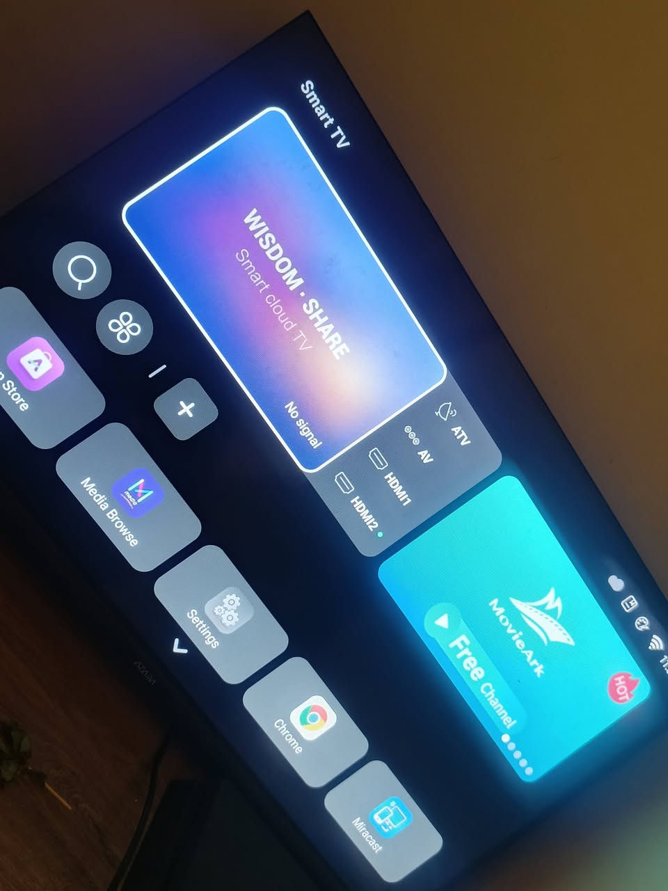 سلام عليكم شاشه ازارا للبيع smart rv نضيفه جدا جدا حجم ٣٢
السعر ١١٠وبيها مجال 
***********
