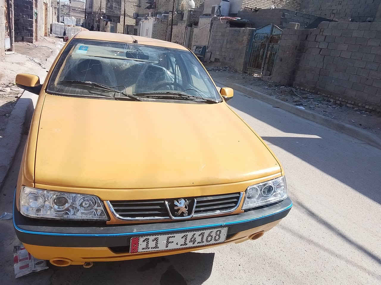 بيجو لميس 15 
سيارة جاهزة مكينة كير تبريد صدر 70%
مكينة هسة مجفت عام 
كل نقص مابيه
السعر 30 
ولو مامتوازي مابيع بهيج سعر 
***********
