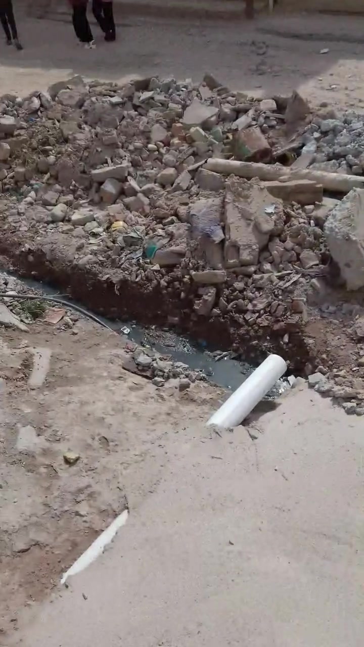 سلام عليكم سلام عليكم شباب لدينا عمال تصعيد مواد اسمنت وطابوق ورمل لدينا عمال تفليش بيوت تنظيف بيوت انقاذ
صبغ شبابيك اي شغله بالعماله لدينا عمال //***********
بيهن واتساب
