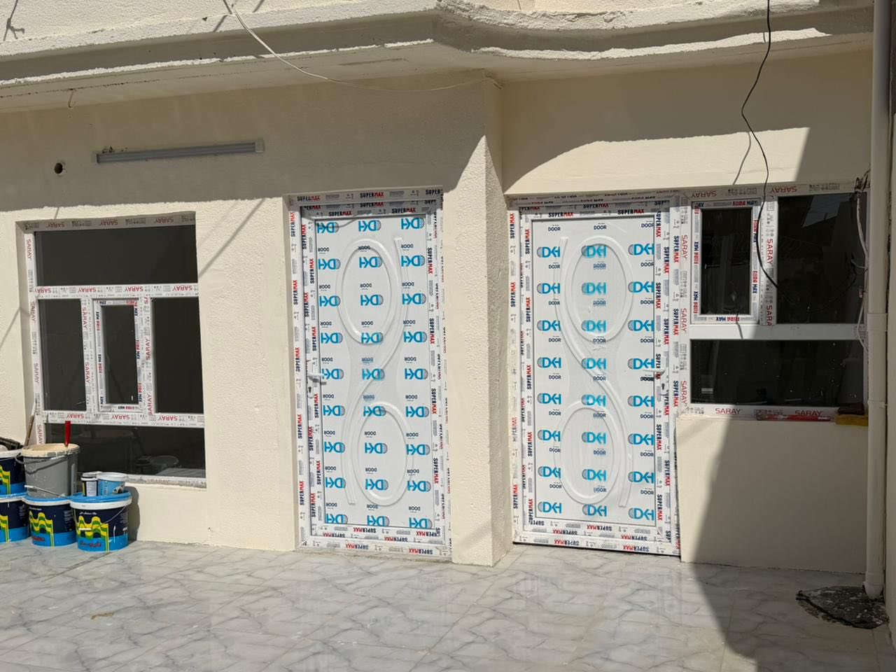 للبيع مشتمل سكني – طابو ملك صرف
📍العنوان: خانقين - حي رمضان ( قرب جامع حجيه كافيه ) 
📐المساحة: 130 متر 
 
الواجهه 6.5 m 
ونزال 20 m 

🔹يتكون من طابق واحد 
🔸الطابق الأول: استقبال، مطبخ ،غرفه  نوم، حمام، سيراميك.
🔸ويوجد مخزن او غرفه فوك 

💰السعر الكلي:  على الخاص 
فقط اكتب سعر او اتصل على رقم يتم رد باقل من 5 دقائق 

📍 نستقبل عروضكم ( السكنيه والتجاريه ) في جميع مناطق خانقين ( للطابو الصرف والزراعي )

للاستفسار الاتصال على الرقم 

📲  *********** ( حمزة )
