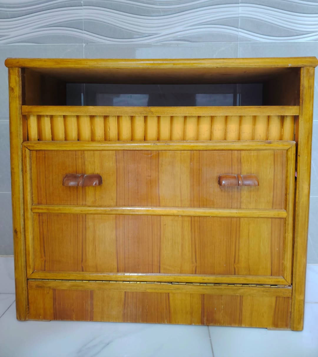 ميز تسكام  للبيع قياس متر يفيد للنضد مخاد ومكتبه دراسه او للبلازمه
جديد كلش العنوان ديوانيه حي العسكري السعر خاص


**إذا كنت صاحب هذا الإعلان وتريد حذفه لأي سبب، رجاءا أرسل رسالة إلى الدعم الفني**