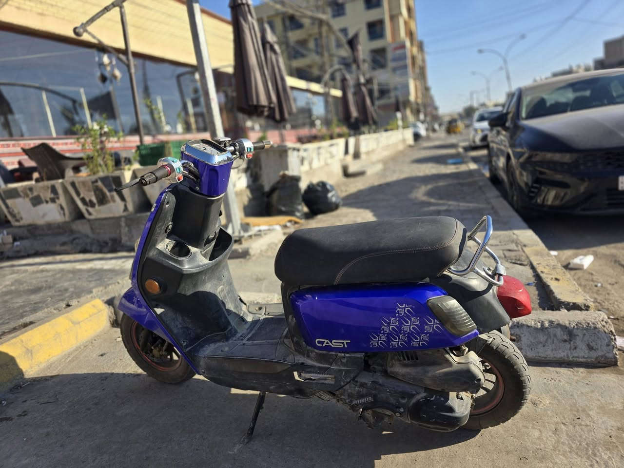 دراجه بوليس كابريتر نظيفه تشغيلها سلف حساسات استاند تشغيل بيها شخوط بالكفرات مكينه مامفتوح ولا مجفت جديد استعمال شخصي فقط  السعر ٤٥٠ للاتصال
***********
