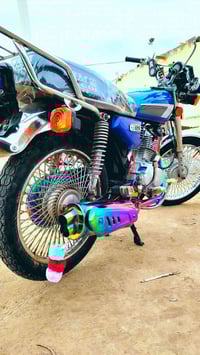 صالنصه. 4 كير رياضي 7 الوان وطبله مال زنجيل هم 7 الوان اشتريتهن علمود ...