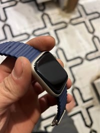 ساعة ابل نايك رياضي جيل 6  بطارية 80 مع كامل ملحقتها  للتواصل واتساب 0...