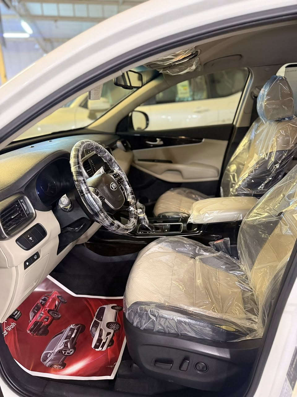 سورنتو 2019
مكفوله من لصبغ والبارد والفتح والتبديل   
ومكينه وكيرر مكفولات كفاله عامه
+ بصمتين السياره
محرك 6سلندر
فول مواصفات عدا البنوراما
وب اسمي شخصيآ تحويل ثاني يومم
عنوان بغداد
السعر  228$وبيها مجال بسيط 
***********
