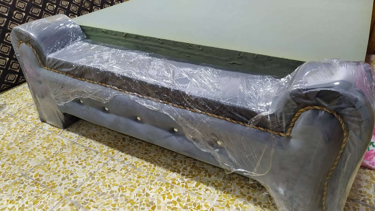 غرفة جديدة مامستعملة خشب عراقي ثقيل فصال تركي قنصور خمس ابواب مع زاوية بابين 
السعر مليون و 350
مكان الموصل حي الميثاق 
***********
