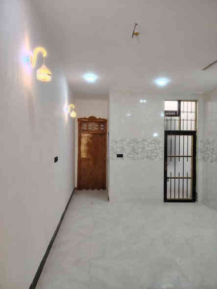 بيت للبيع المساحه 70 متر طابو زراعي نجف شارع المطار عمود 335 طريق يا حسين السعر 33 مع المجال للاستفسار*********** اتصال واتساب
