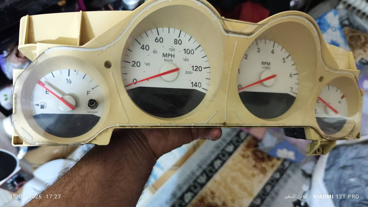 السلام عليكم   #شلعه_ابيع_توصيل_انحاء العراق
باك لايت اصلي مو تجاري ليزري
بدالة اشارات + حجر زاويه ستيرن
شاشة (عينه)
راديو مسجل CD
كله شرط الشغل و مصوره امامكم الباك لايت


**إذا كنت صاحب هذا الإعلان وتريد حذفه لأي سبب، رجاءا أرسل رسالة إلى الدعم الفني**