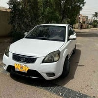 كيا ريو ٢٠١٢ للبيع  ااسياره خليجي محرك دوش بيه ٢ قطعه صبغ  و٢ مكان بار...