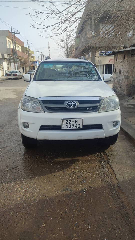 فۆڕ چنەر  مۆدێل 2008 فول  سێڕیز کوشن ناو زەرد چوار نام کارەبا تۆماتیک  ئاوێنە کارەبای هەمو گیانی ئیش ئەکا بەشەرت ڕەقەمو سەنەوی تازەیە  شەش پستۆن بیلاد  هەمو گیانی بەشەرت  زۆر جوانو خاوێن ماوەتەوە چوار تایەی تازە  گۆڕینەوەش ئەکەم بەسەیارەیە بەدڵم بێ سەیارەکە وەڕگەڕاوە بەڵام شانو سەقفی زۆر جوانە   ڕ.ق  [***********] [***********] السليمانية, العراق
