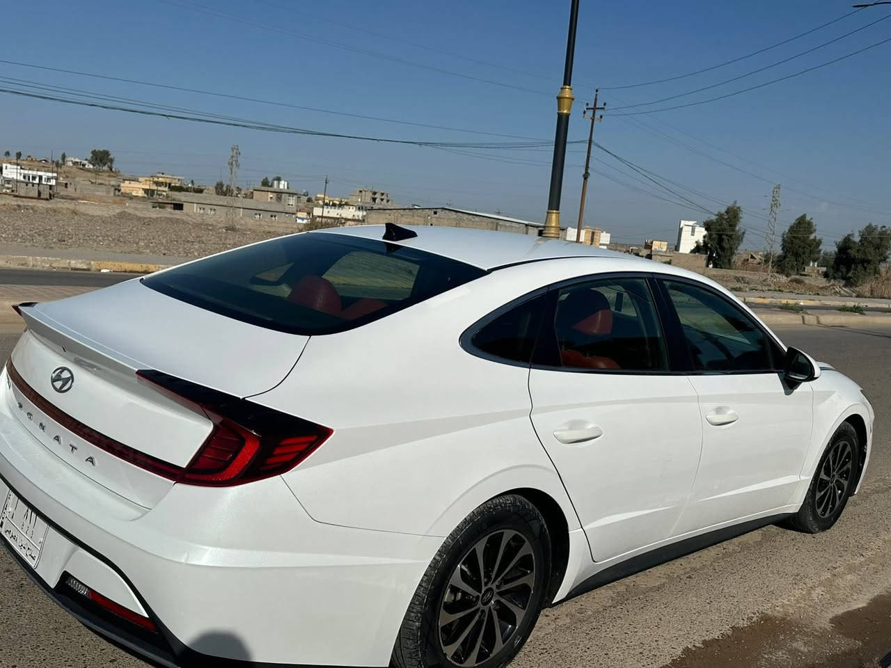 السلام_عليكم
سوناتا للبيع   
السياره كلين 
موديل 20  /اللون أبيض 
محرك 4 سلندر 
رقم صلاح الدين
  تحويل مباشر
صدر تايرات كلها جديد 
السعر  155 بيها مجال شي قليل
للاستفسار ***********
***********
