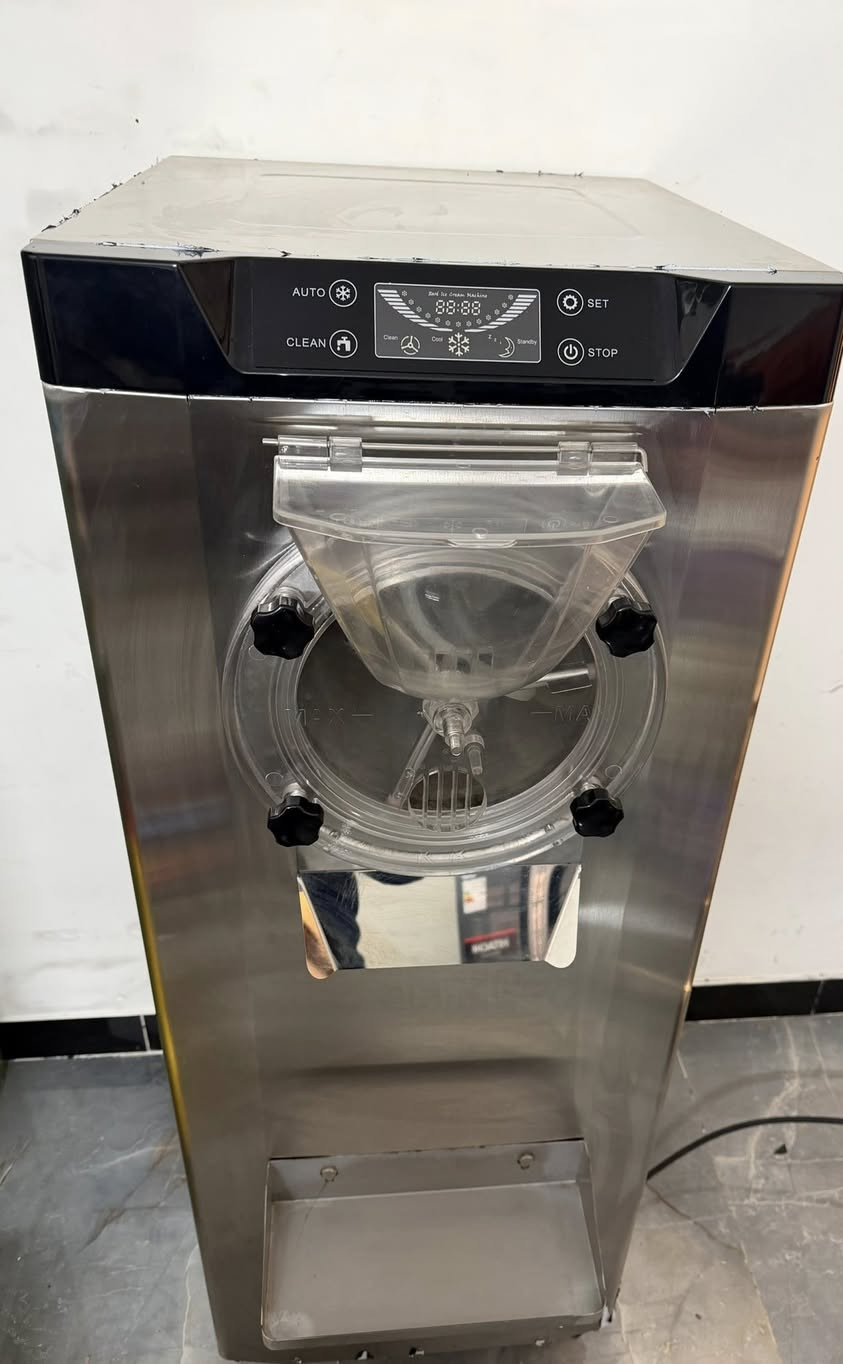 السلام عليكم
للبيع انتاجيه صيني جديده جدا مشتغل اقل شهر 
سنكل
***********
